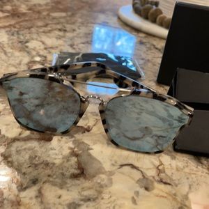Dior mirrored tortoise sunglasses Abstract